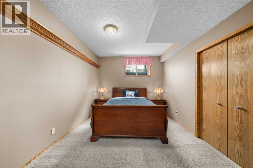138 Gleneagles View Property Photo 33