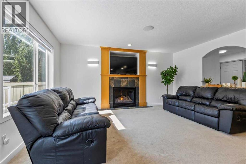 57 Everwillow Boulevard Sw Property Photo 14