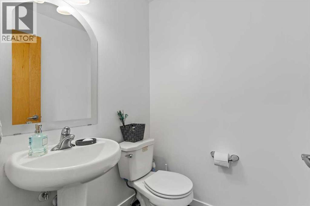 57 Everwillow Boulevard Sw Property Photo 18