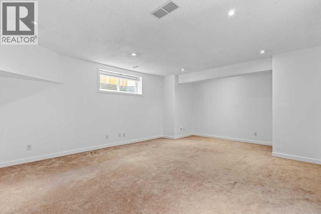 57 Everwillow Boulevard Sw Property Photo 31