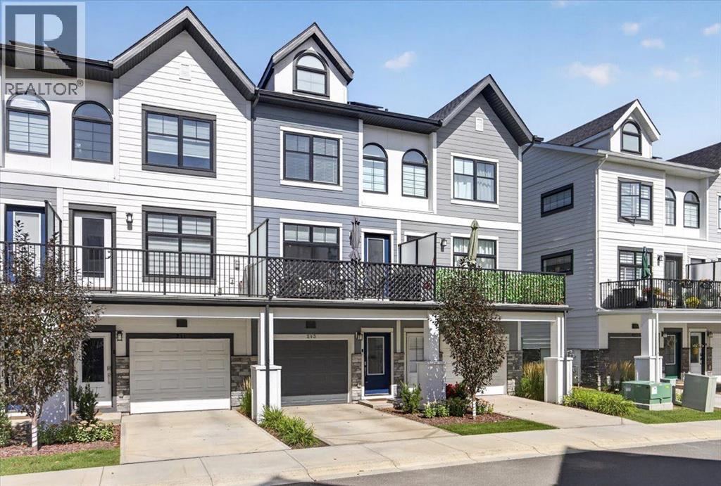 213 Les Jardins Park Se Property Photo 4