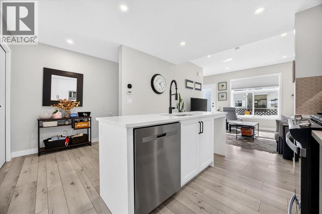 213 Les Jardins Park Se Property Photo 15