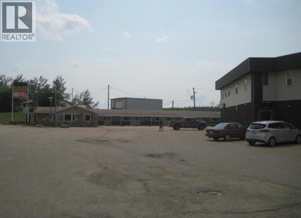 504 & 506 Main Street Property Photo 21