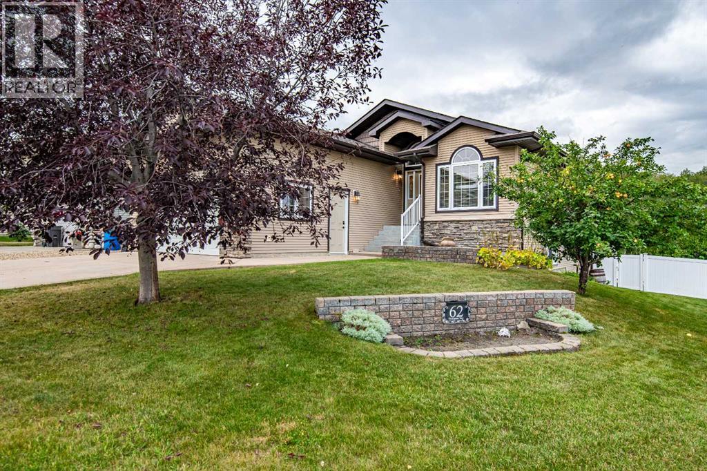 62 Fieldstone Way Property Photo 1