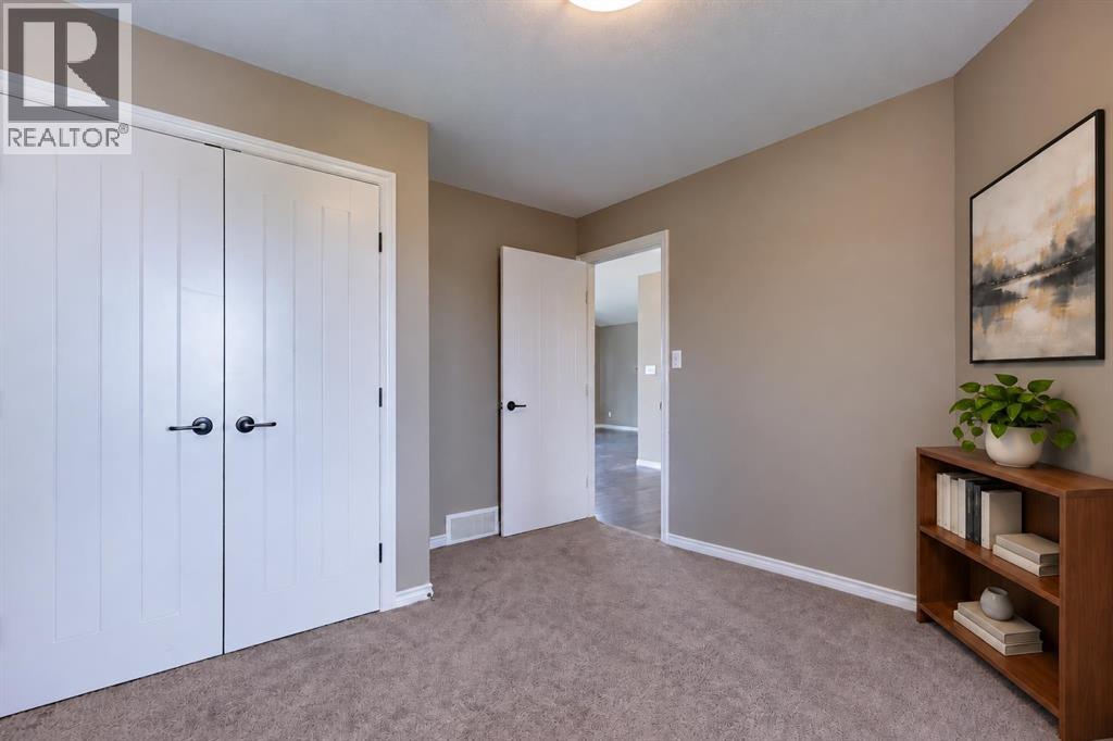 84 Windermere Close Property Photo 12