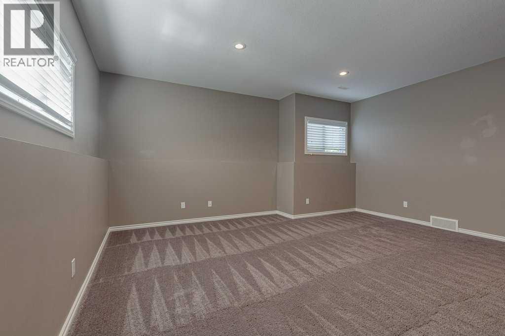 84 Windermere Close Property Photo 25
