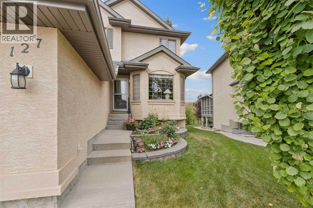 127 Edgeridge Close Nw Photo de la propriété 1