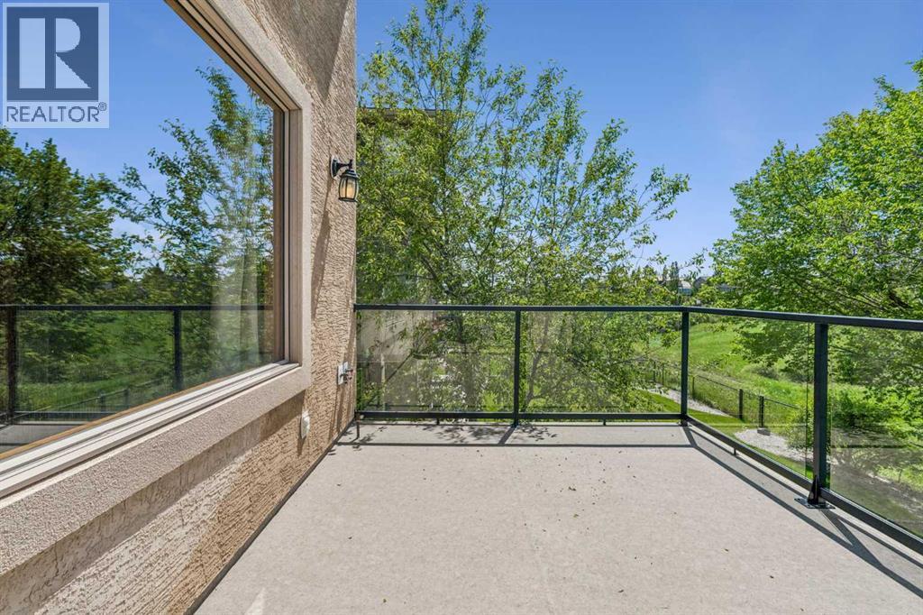 127 Edgeridge Close Nw Property Photo 20