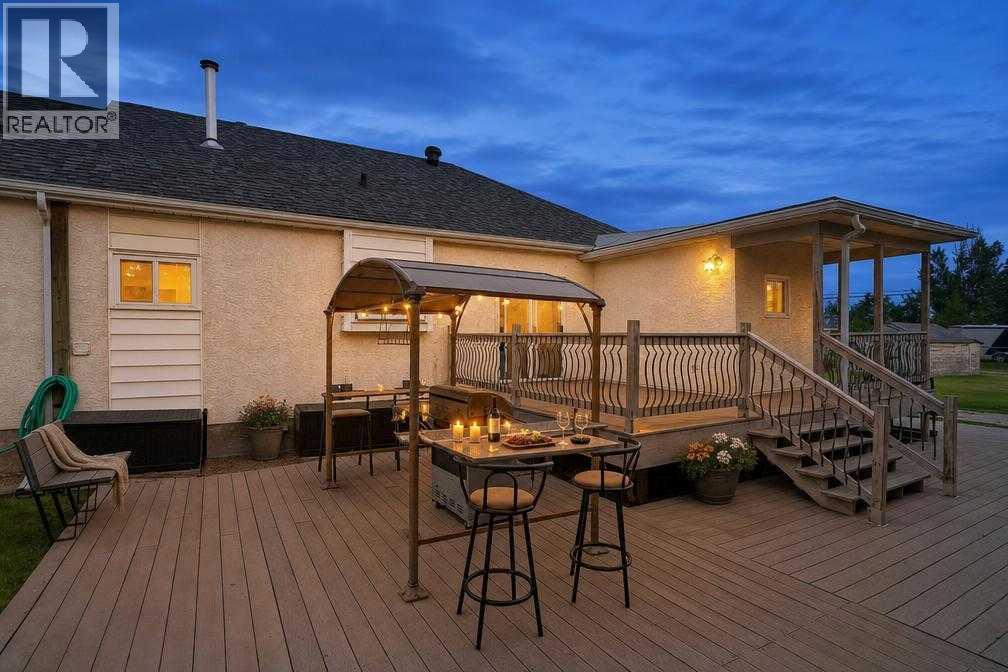 8 Whitney Street Ne Property Photo 5