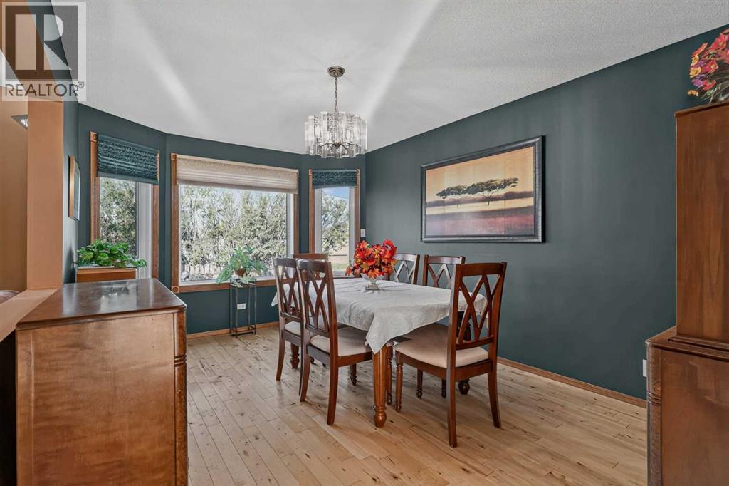 8 Whitney Street Ne Property Photo 11