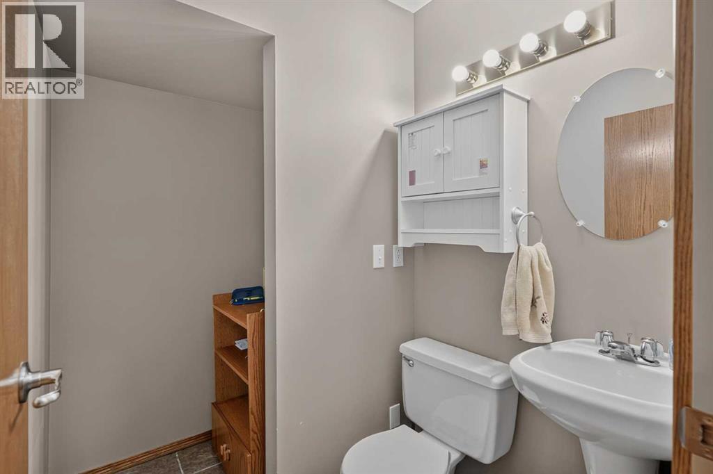 8 Whitney Street Ne Property Photo 20