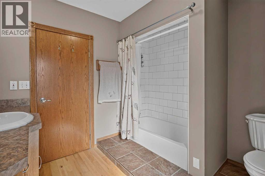 8 Whitney Street Ne Property Photo 23