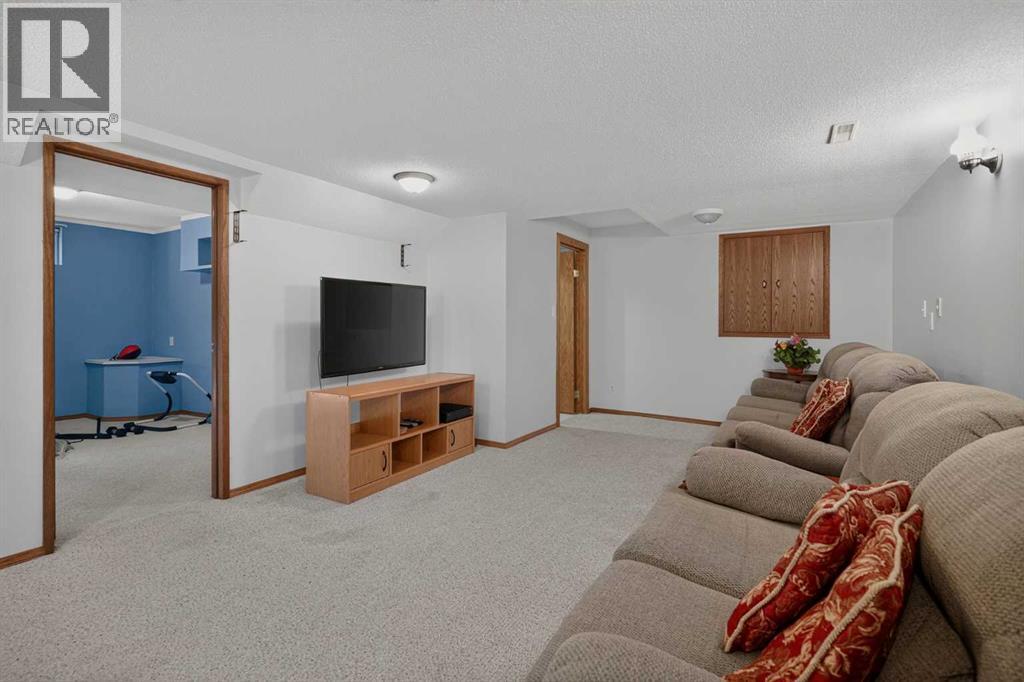 8 Whitney Street Ne Property Photo 30