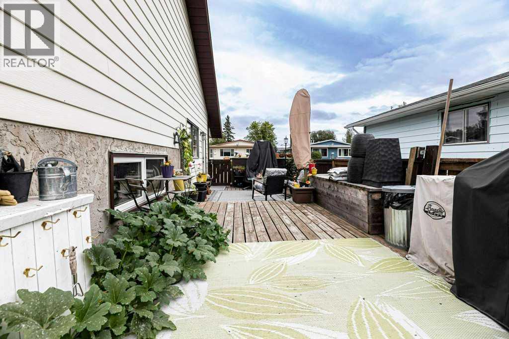 25 Valley Crescent Property Photo 30