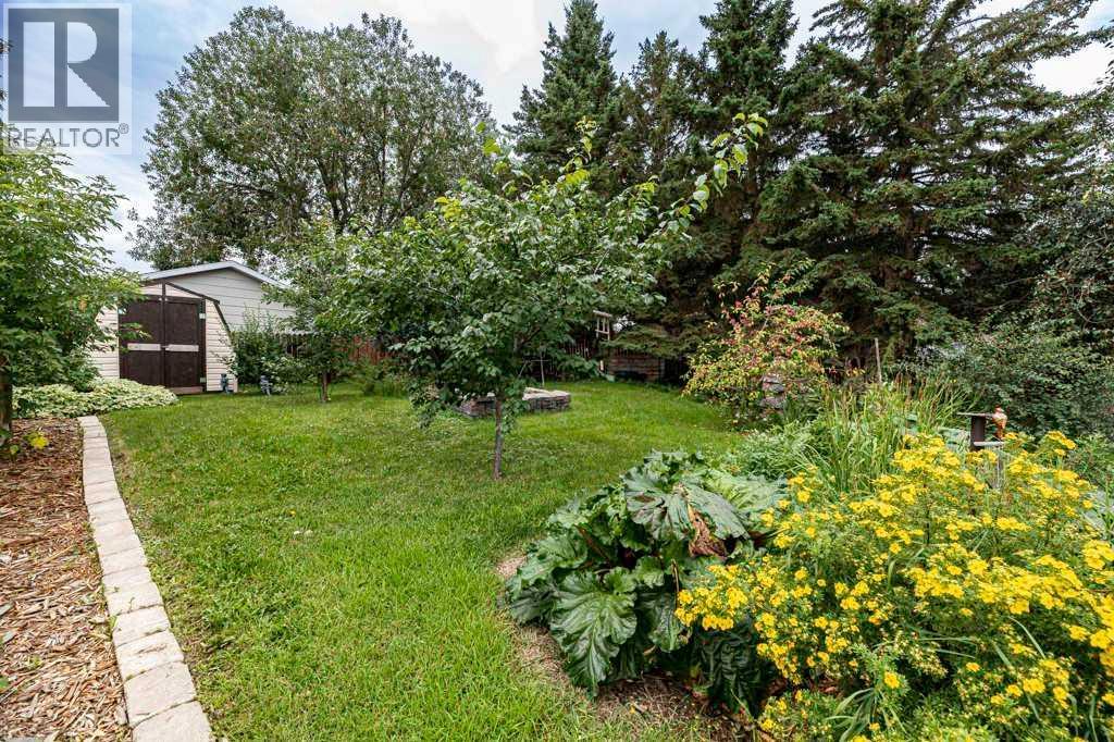 25 Valley Crescent Property Photo 32