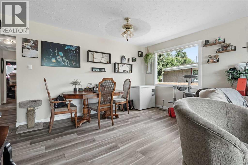 1305 18 Avenue S Property Photo 5