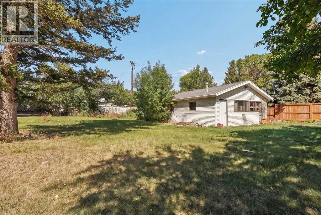 1305 18 Avenue S Property Photo 20