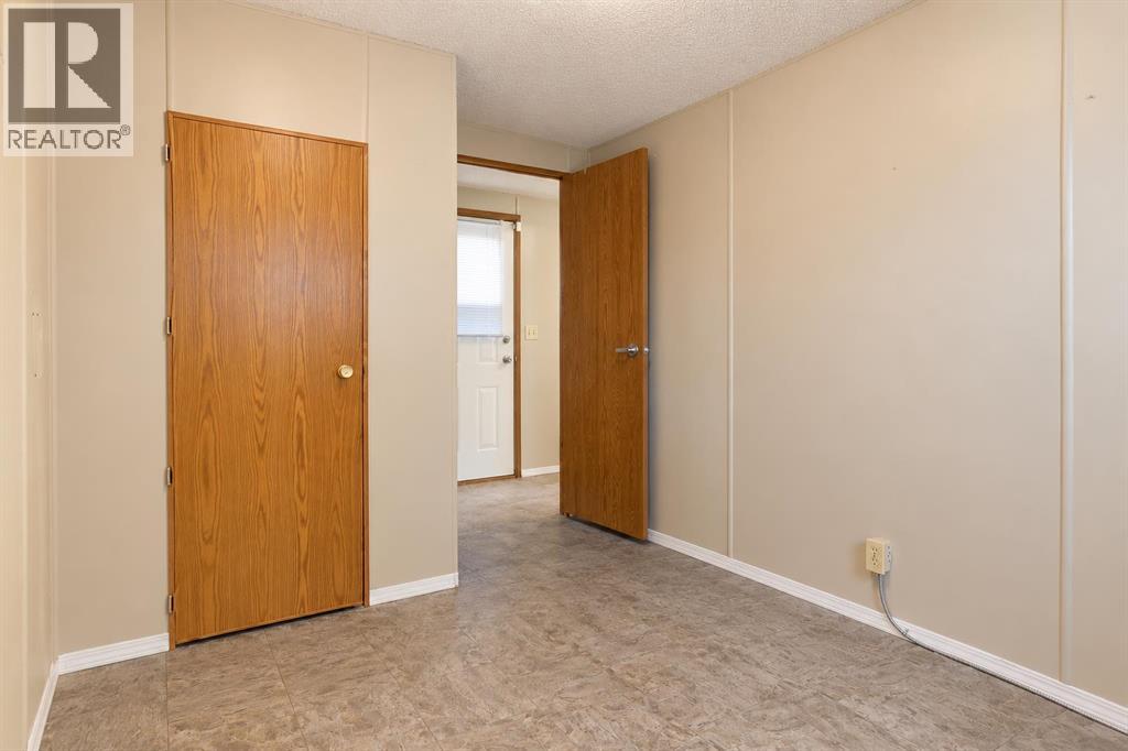 2300 13 Street North Property Photo 17