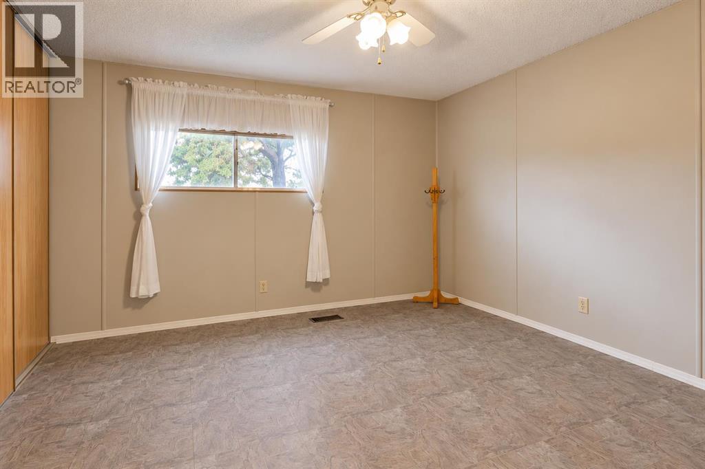 2300 13 Street North Property Photo 21