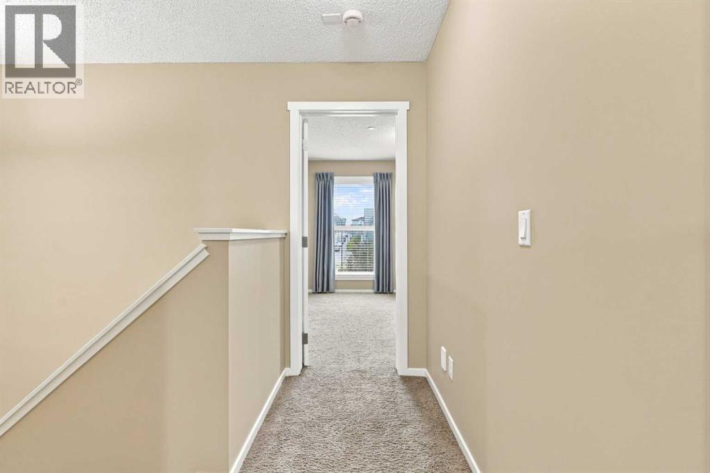 146 Livingston Avenue Ne Property Photo 18