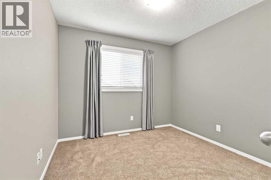 146 Livingston Avenue Ne Property Photo 26
