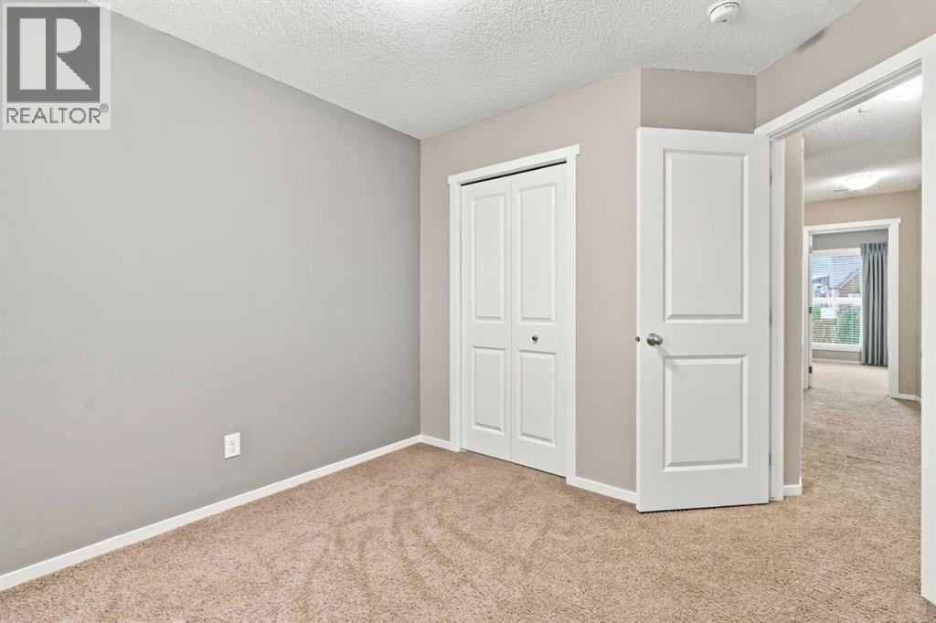 146 Livingston Avenue Ne Property Photo 28