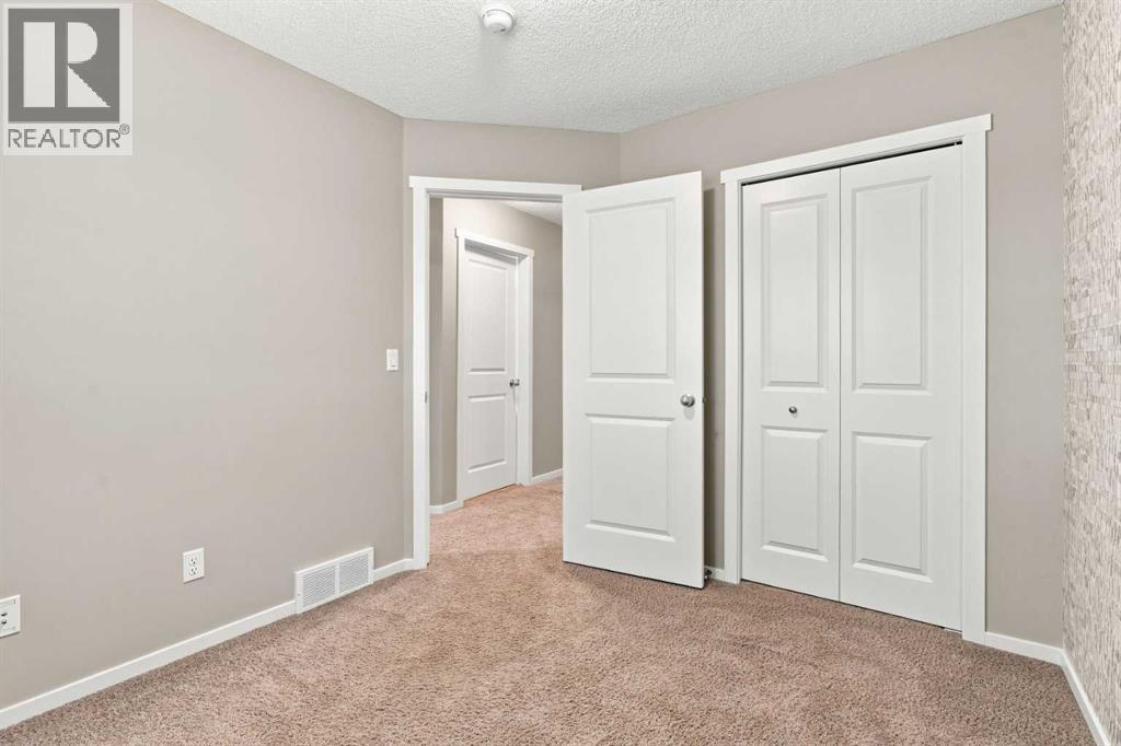 146 Livingston Avenue Ne Property Photo 31