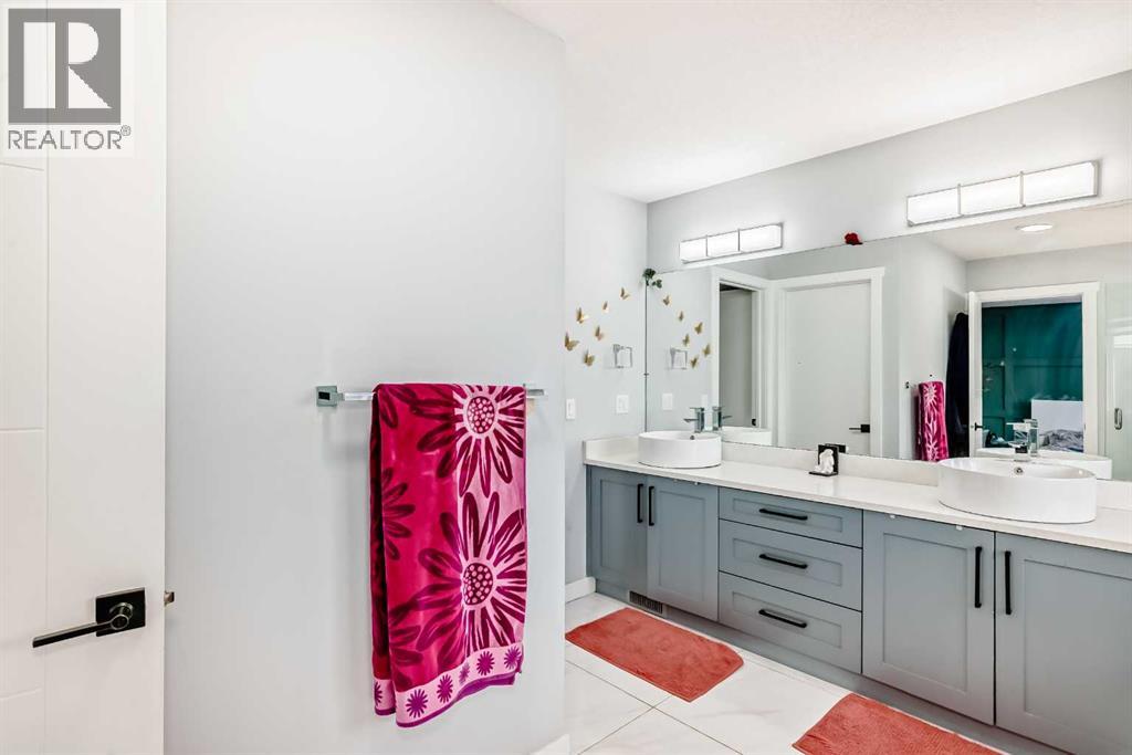 2 Chelsea Bay Property Photo 34