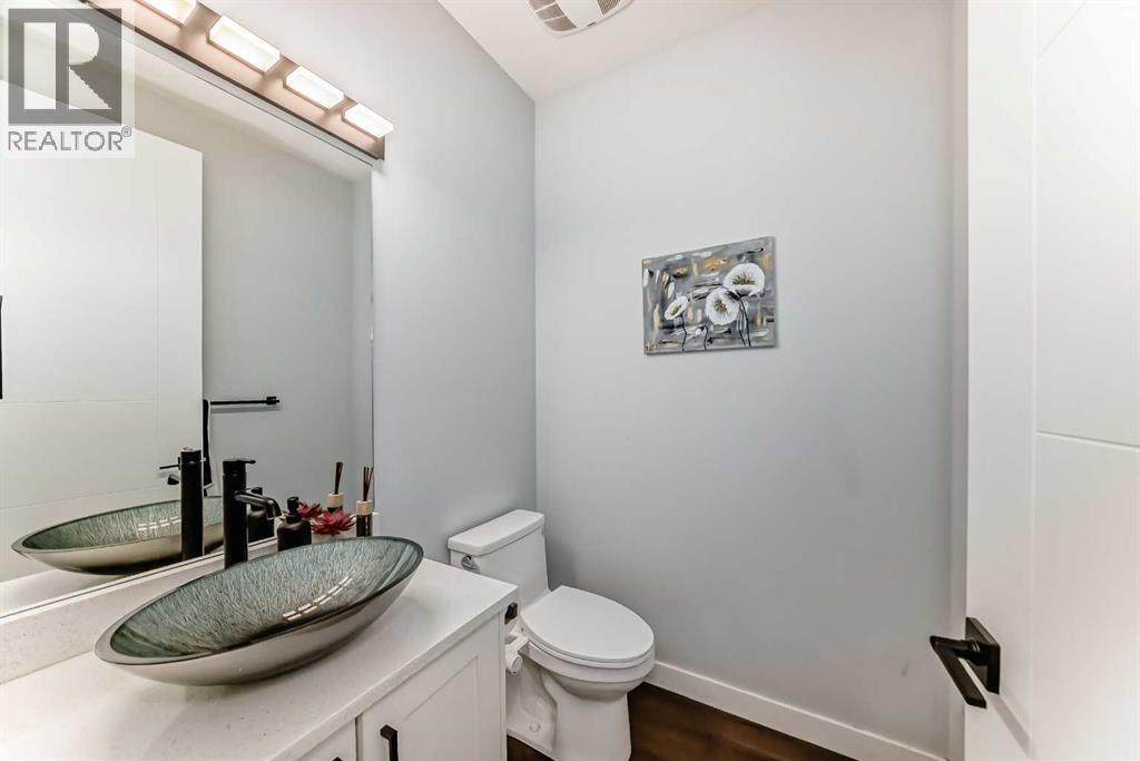 2 Chelsea Bay Property Photo 38