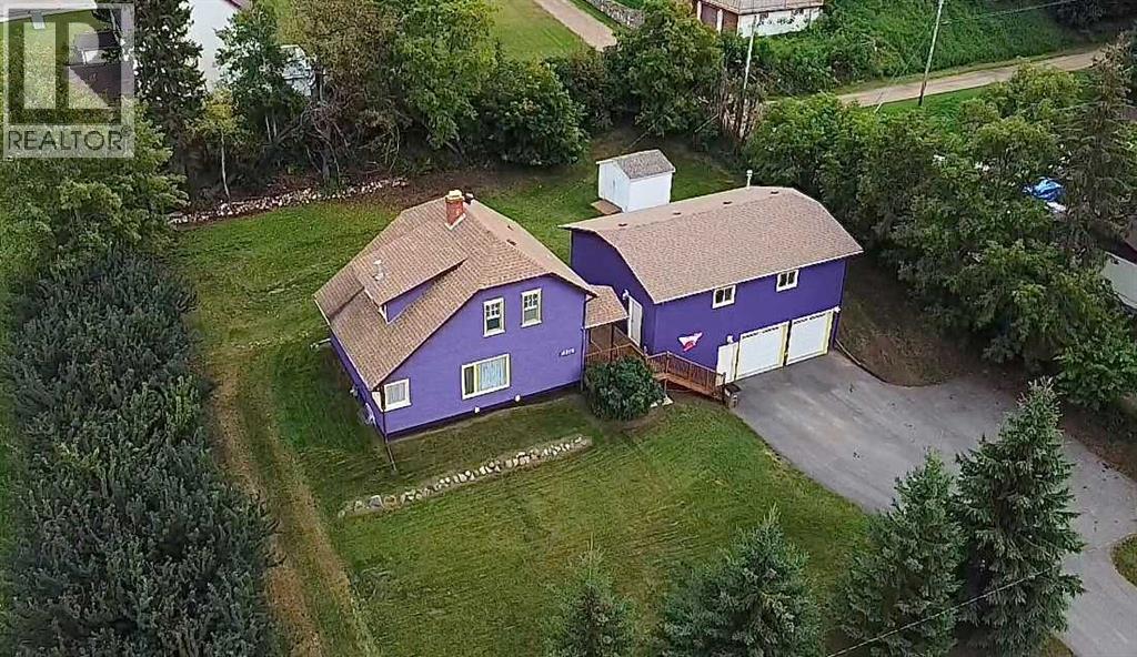 4310 50 Avenue Property Photo 3