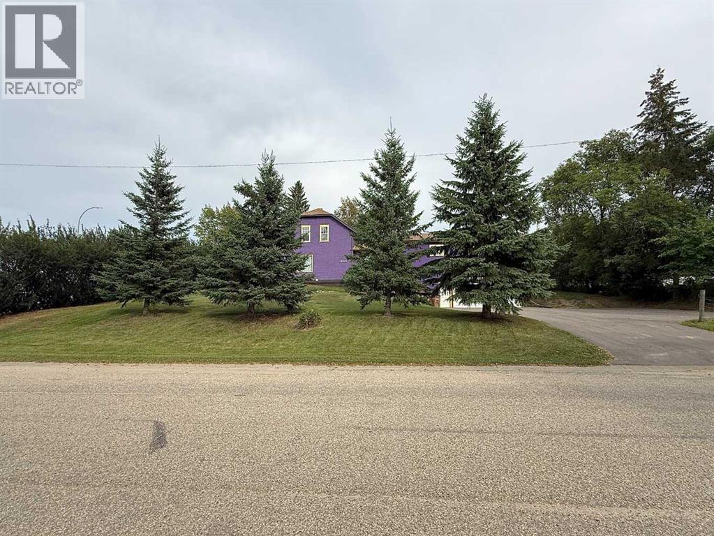 4310 50 Avenue Property Photo 40