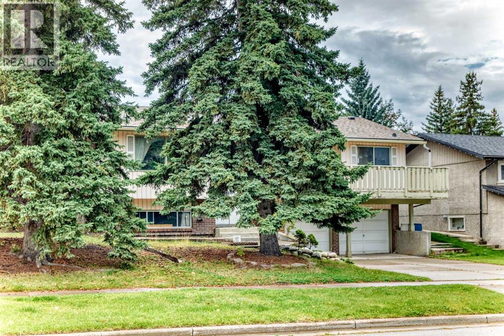 3219 Palliser Drive Sw Property Photo 5