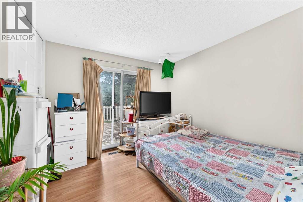 3219 Palliser Drive Sw Property Photo 18