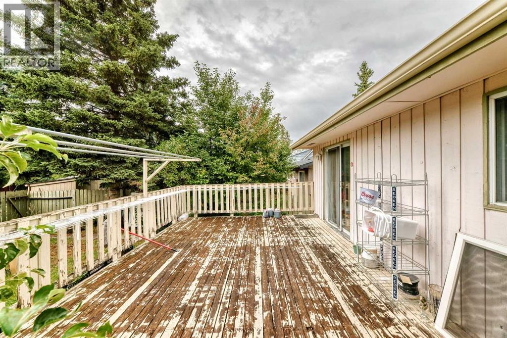 3219 Palliser Drive Sw Property Photo 20