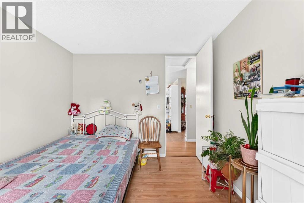 3219 Palliser Drive Sw Property Photo 21