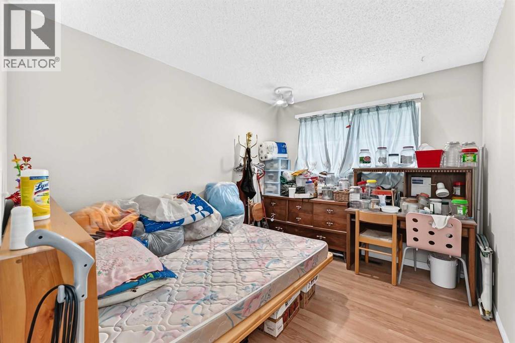 3219 Palliser Drive Sw Property Photo 22