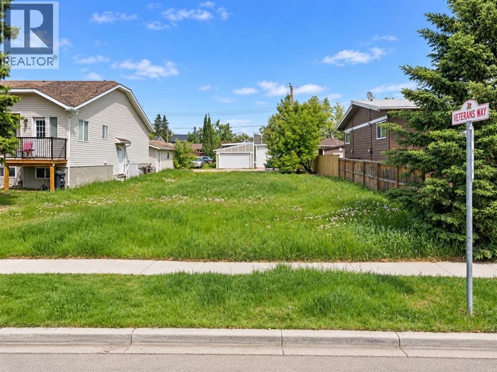134 8 Avenue Se Property Photo 1