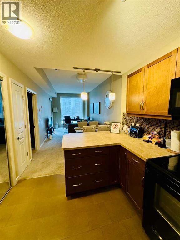 1320 1 Street Southeast Property Photo 4