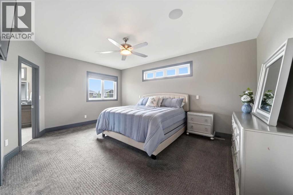 13 Lazaro Close Property Photo 28