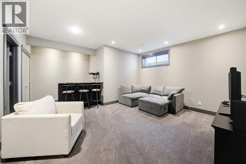 13 Lazaro Close Property Photo 38