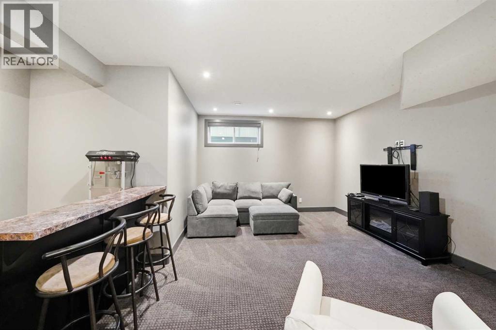 13 Lazaro Close Property Photo 39