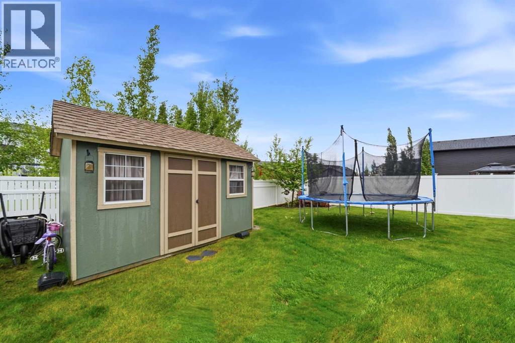 13 Lazaro Close Property Photo 43