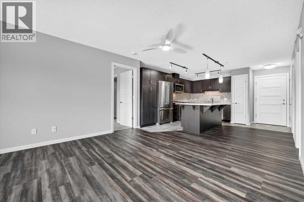 10 Market Boulevard Southeast Property Photo 8