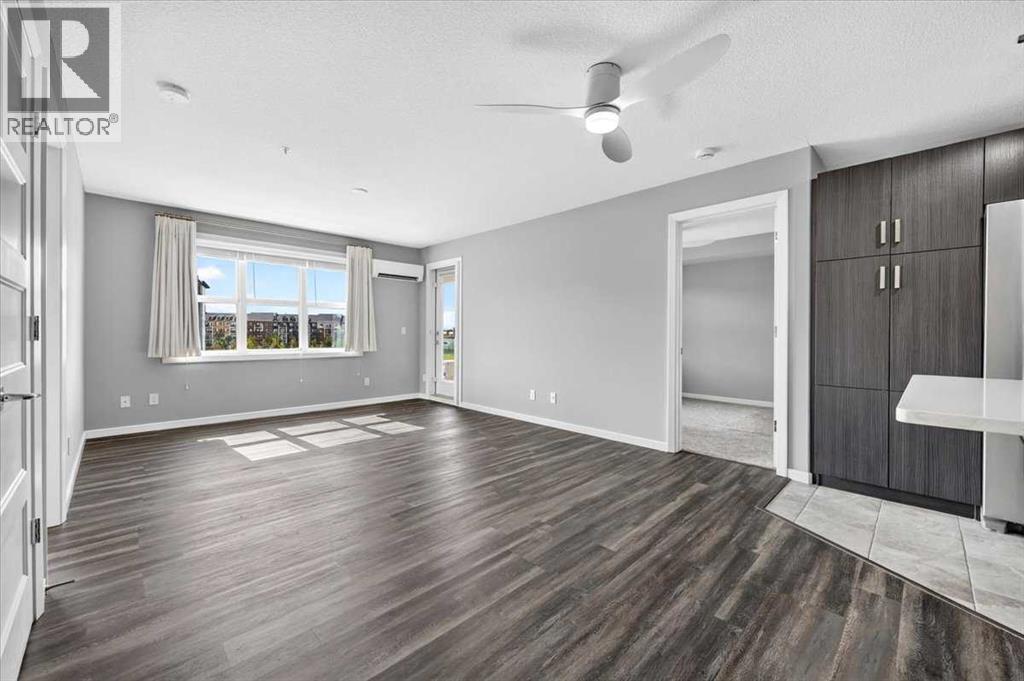 10 Market Boulevard Southeast Property Photo 9