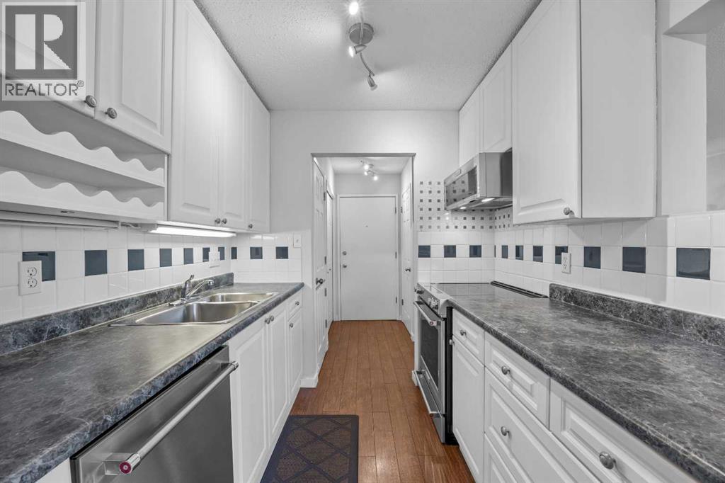 3519 49 Street Northwest Property Photo 7