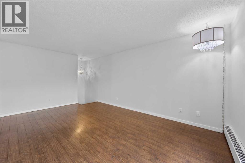 3519 49 Street Northwest Property Photo 16