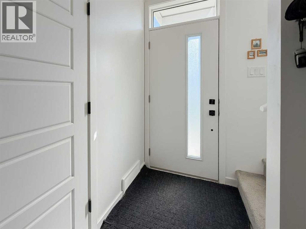 2474 210 Avenue Se Property Photo 15