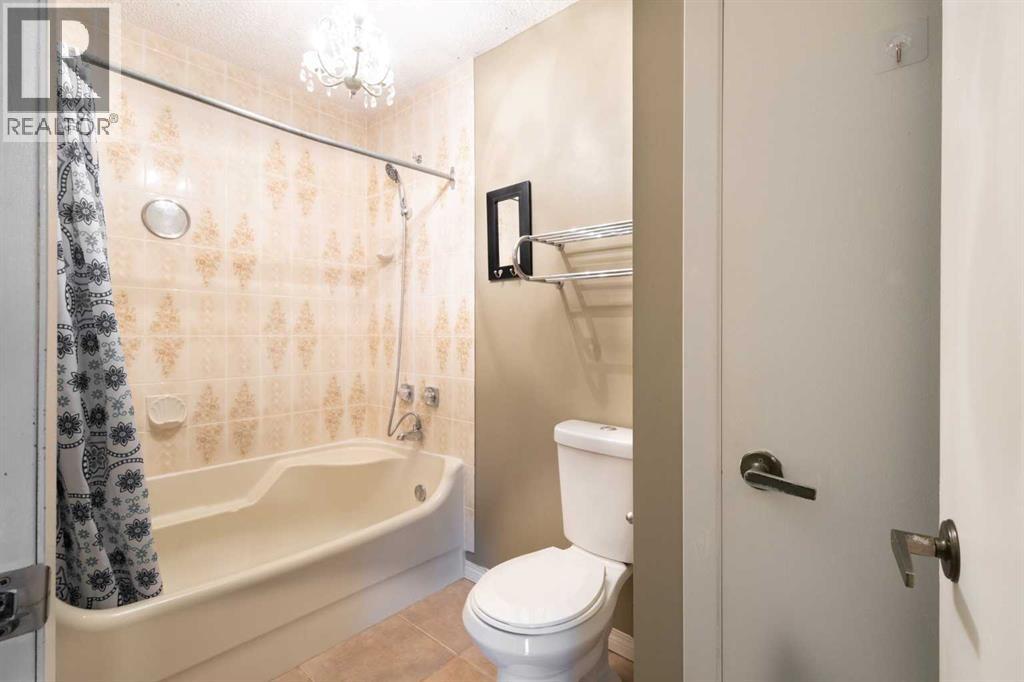 40 Edgemont Estates Road Nw Property Photo 25