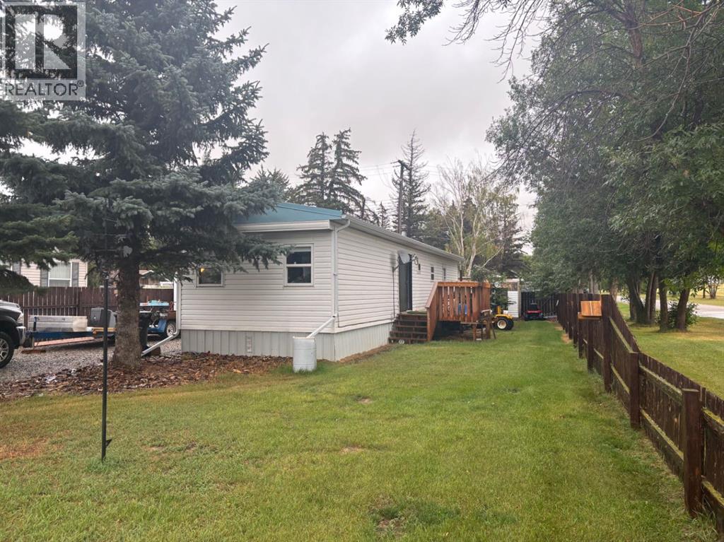 103 Railway Avenue Property Photo 1
