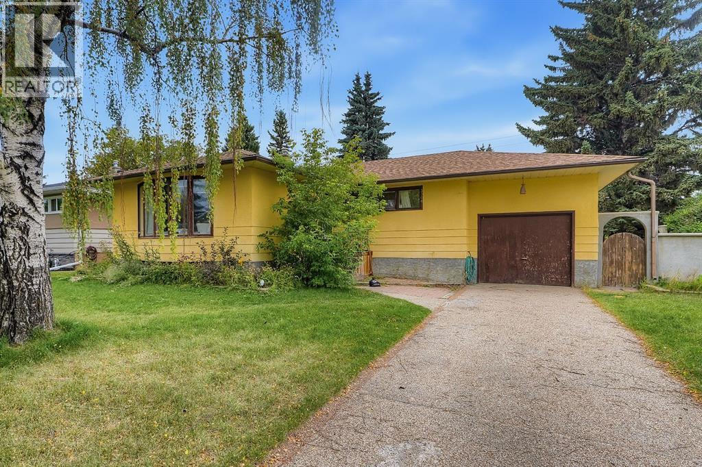 3304 36 Avenue Sw Property Photo 4